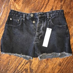 Calvin Klein high waisted jean shorts - black 27